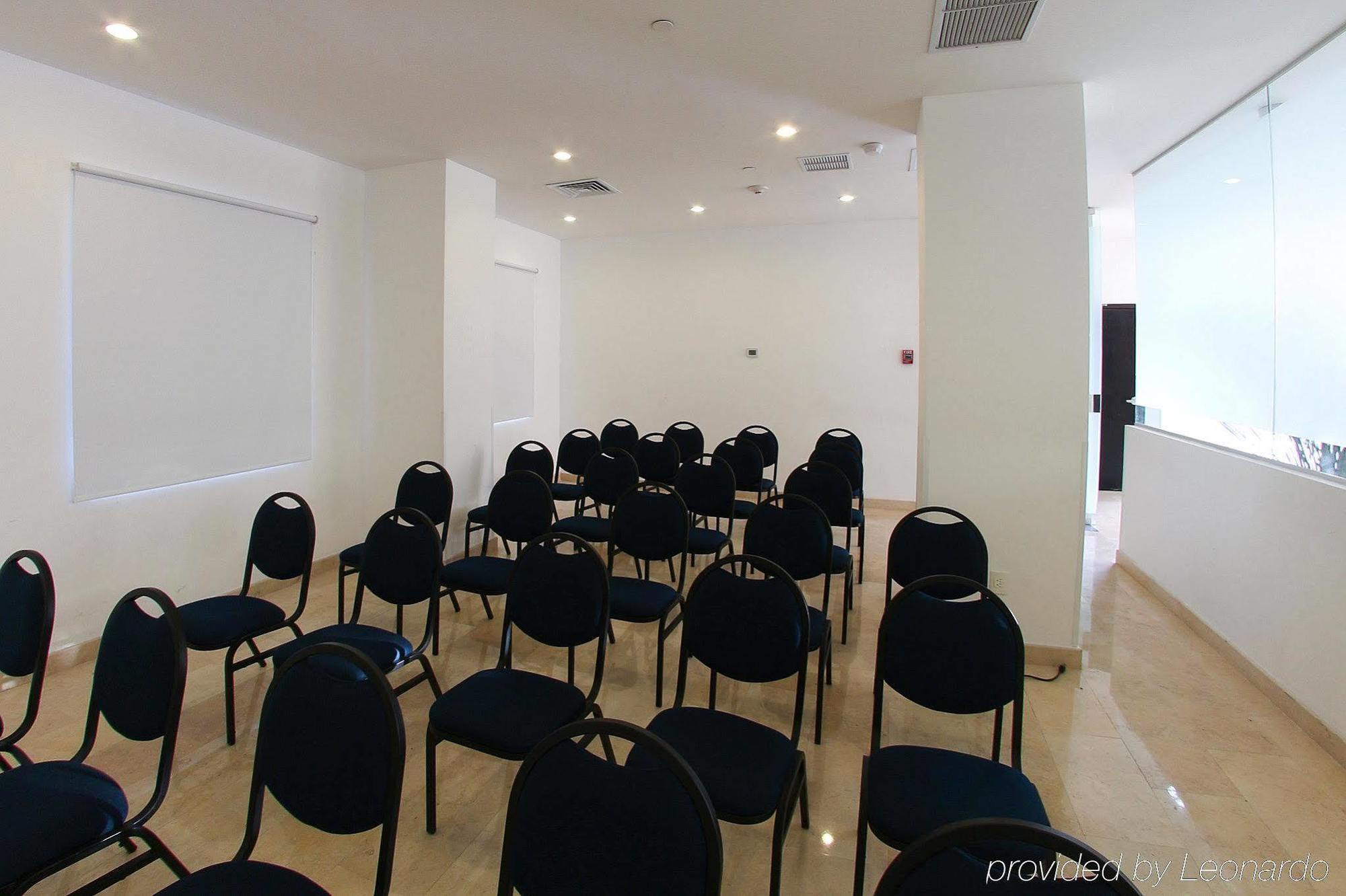One Culiacan Forum Extérieur photo